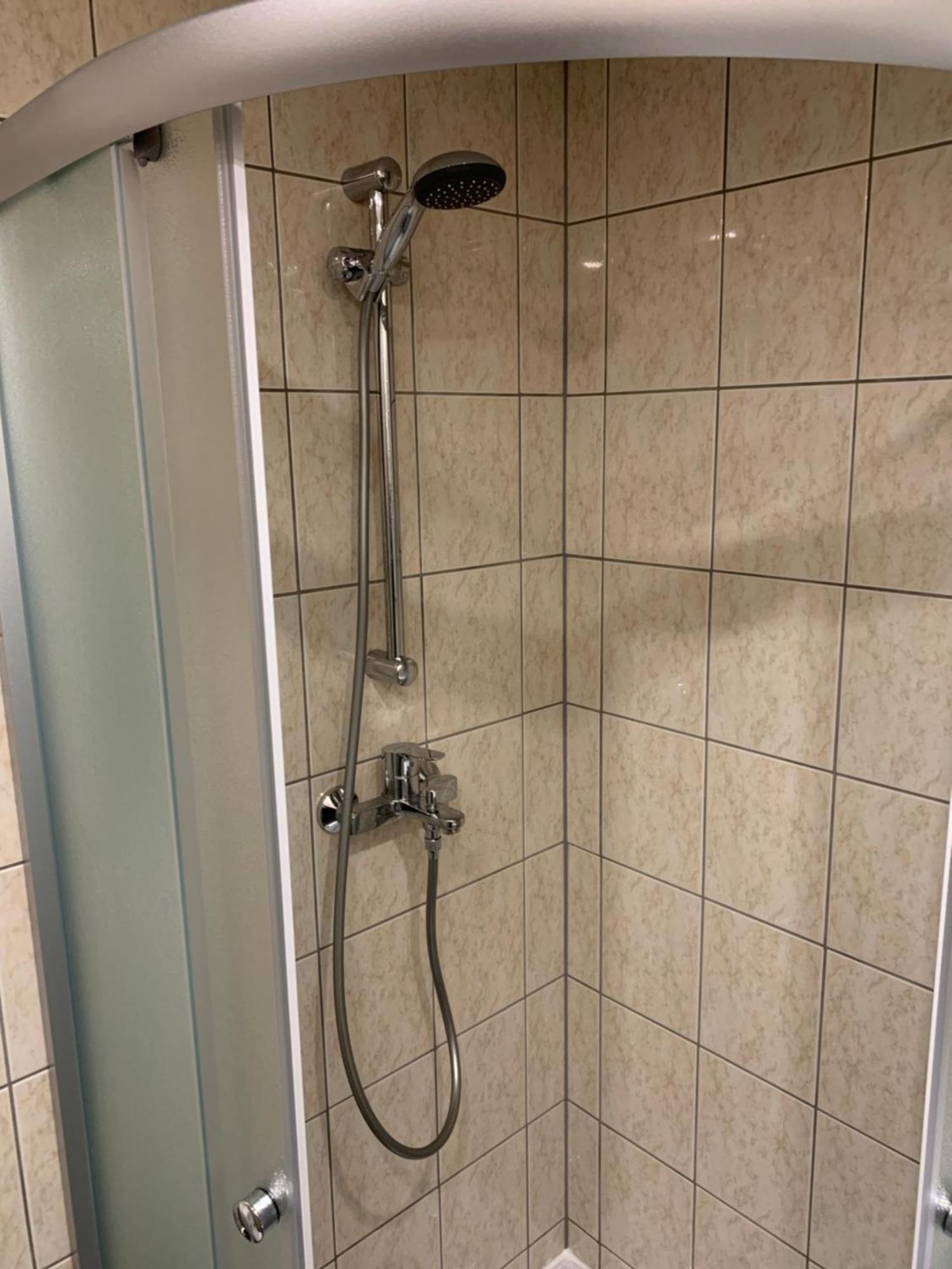 Dikol Two-room Apartment-self Check-in & Free Parking Near Center Huoneisto