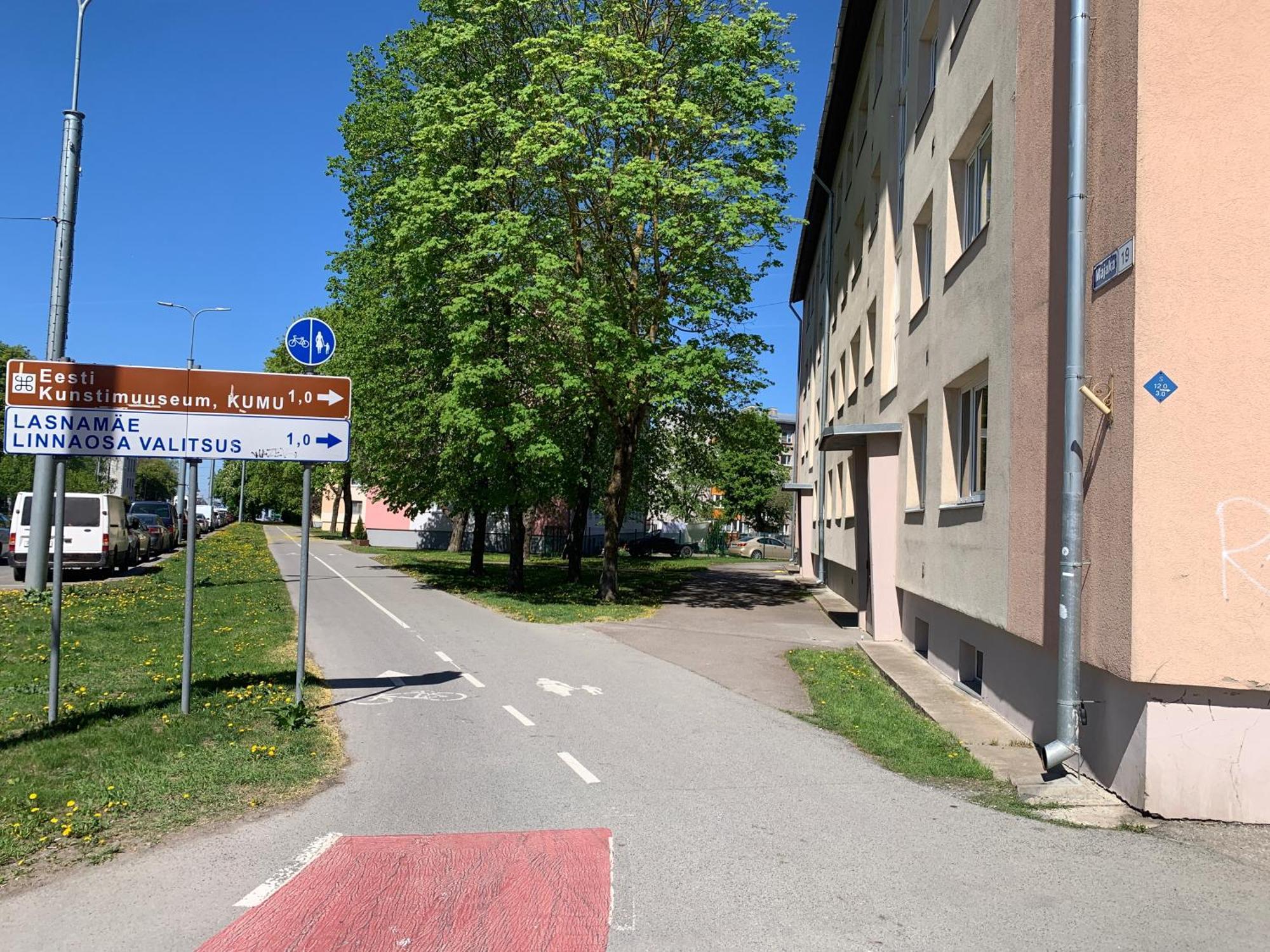 Dikol Two-room Apartment-self Check-in & Free Parking Near Center Huoneisto *